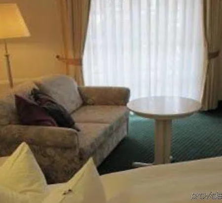Hotel Arvena Reichsstadt 4*