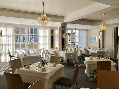 Arvena Reichsstadt Hotel 4*