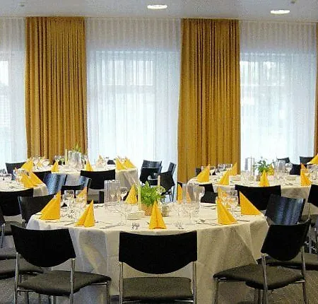 Arvena Reichsstadt Hotel