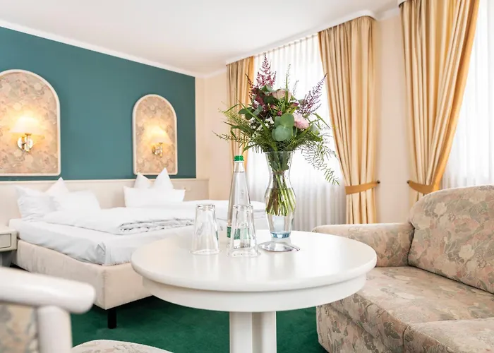 Arvena Reichsstadt Otel 4*