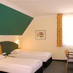 Arvena Reichsstadt Hotel 4*