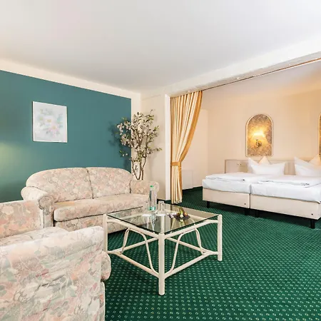 Arvena Reichsstadt 4*