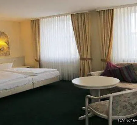 Arvena Reichsstadt Otel Bad Windsheim