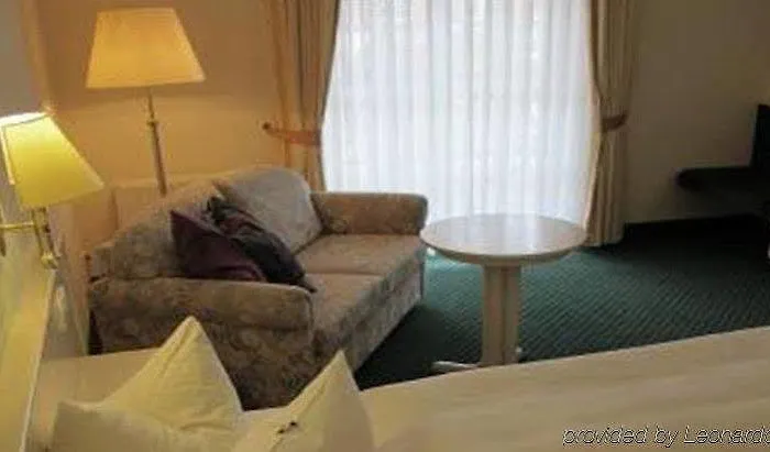 Ξενοδοχείο Arvena Reichsstadt 4*
