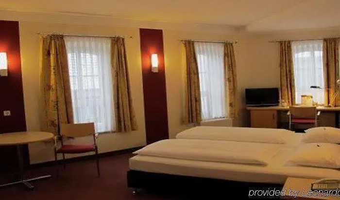 Arvena Reichsstadt 4*